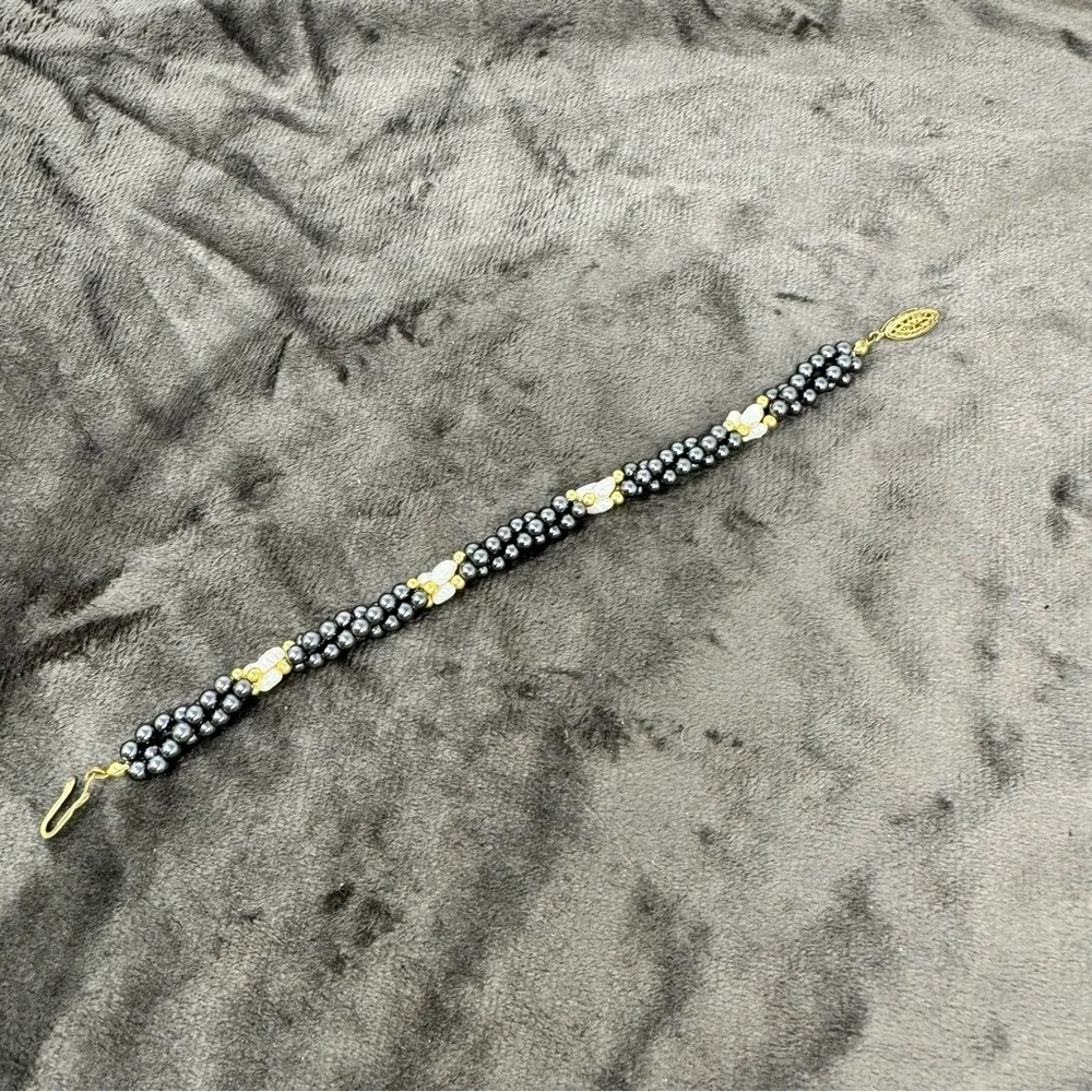 Vintage Grey and White Pearls, Triple Twisted Strand Pearl Bracelet
